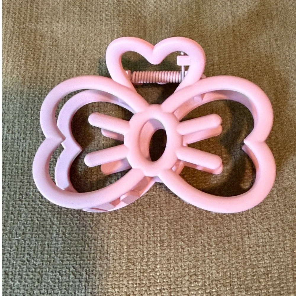 Matte Pink Butterfly Heart Hair Claw Clip Large Butterfly Jaw Clip Accessory